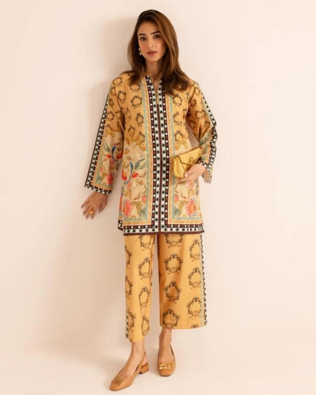 Lulusar Yellow Elegant Digital Printed 3-Piece Swiss Lawn Unstitched