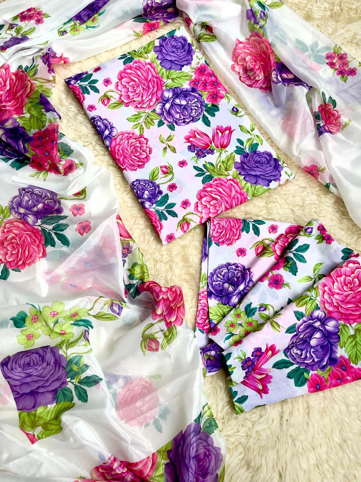 Floral Prints Swiss Lawn Digital 3pc