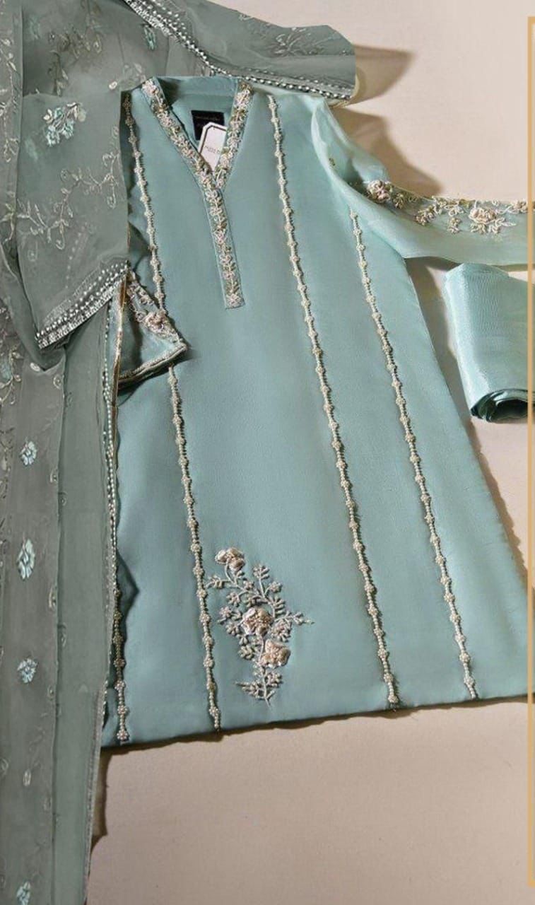 Agha Noor Green organza Dress Party Wear Collection 3 piece Unstitched