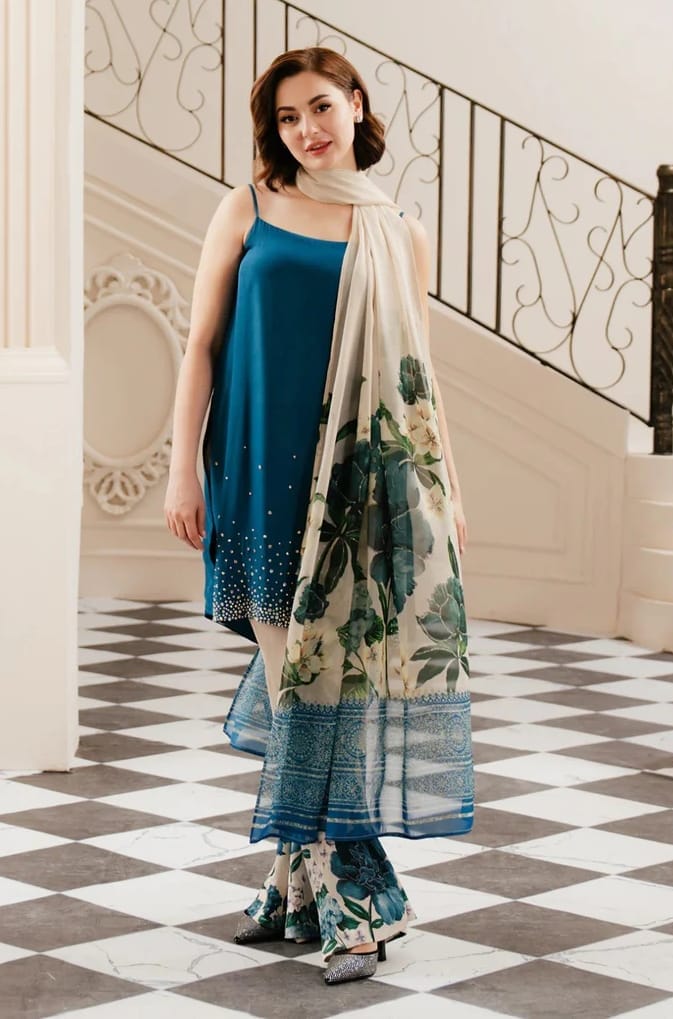 Lulusar Silk Blue Hand Work Party Wear Collection 3pc Unstitched