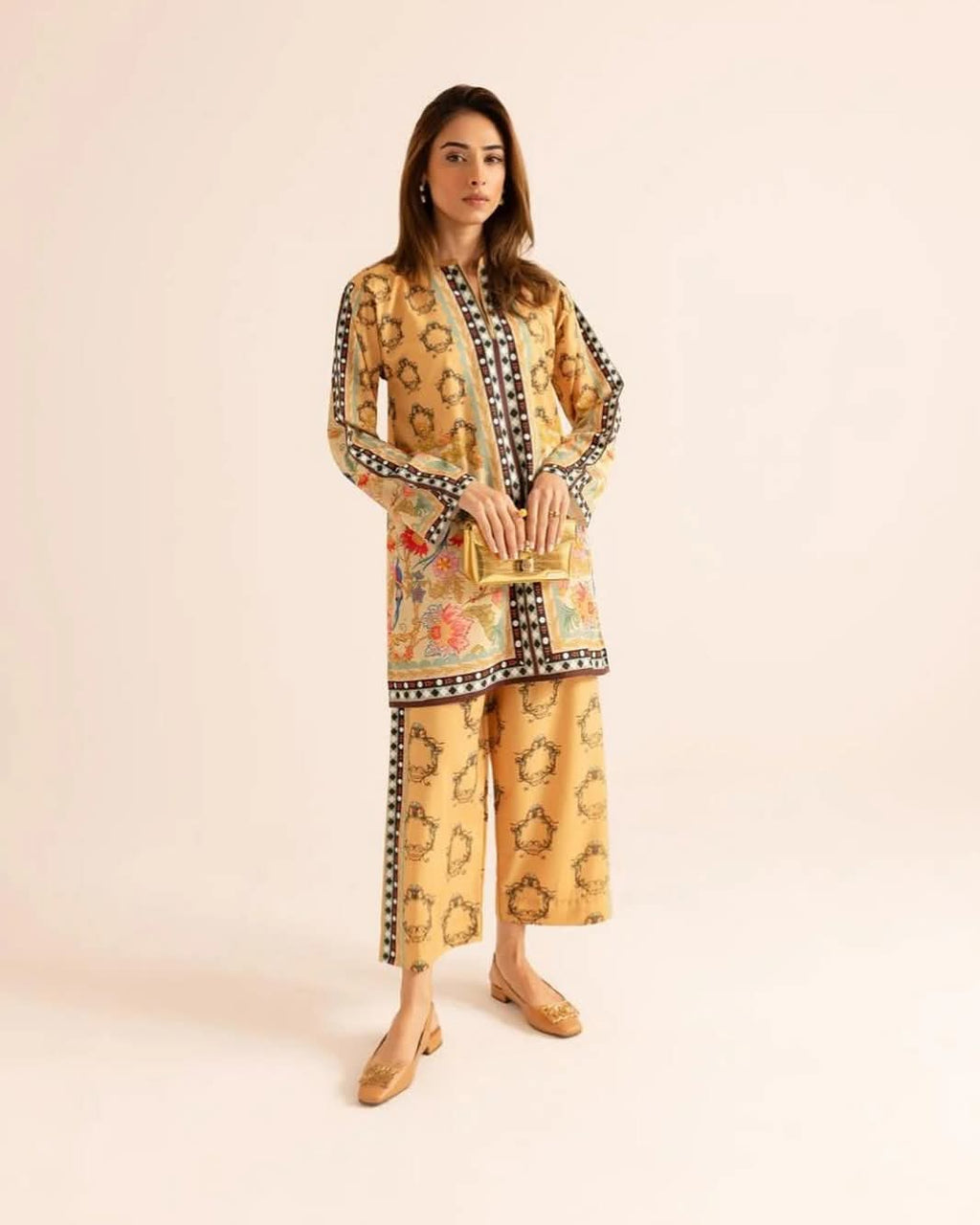 Lulusar Yellow Elegant Digital Printed 3-Piece Swiss Lawn Unstitched