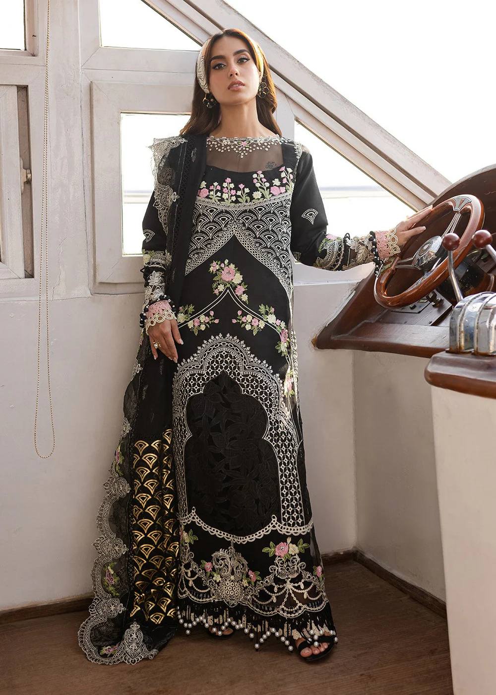 Parishay Black Embroidered Luxury Lawn Chikanakri Dress 3Piece Unstitched