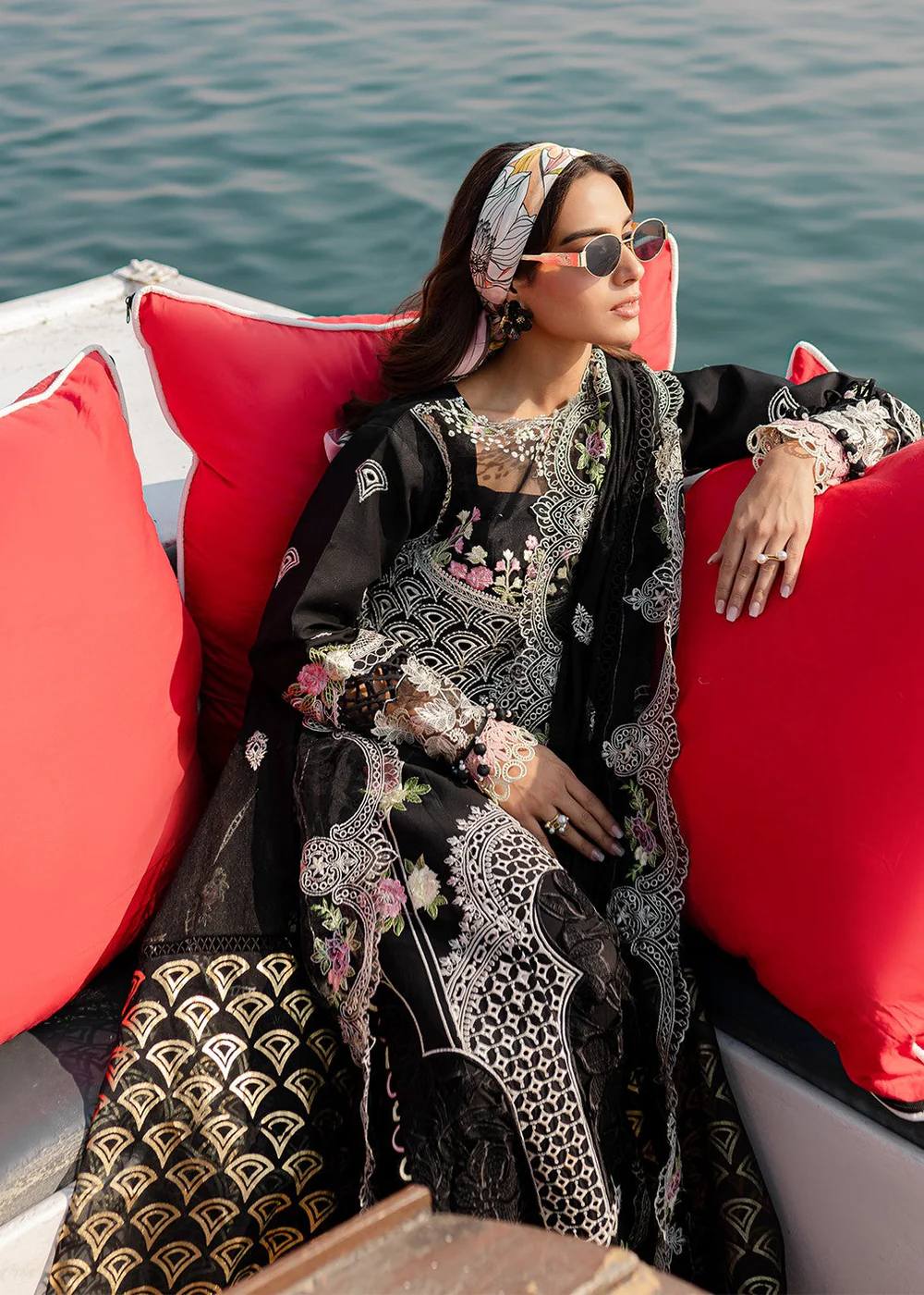 Parishay Black Embroidered Luxury Lawn Chikanakri Dress 3Piece Unstitched
