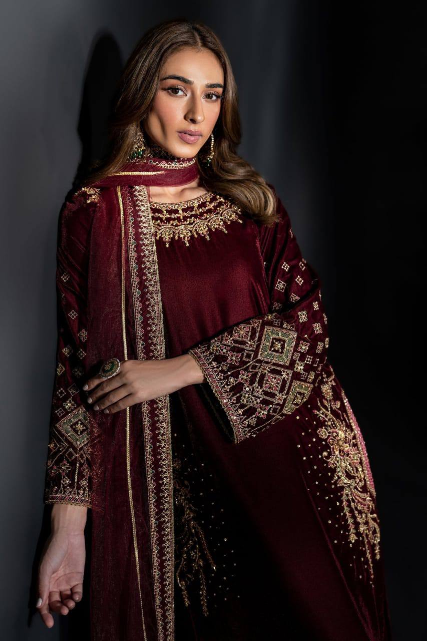 Naqshi Maroon Micro 9000 Velvet Formal Collection 3piece Unstitched
