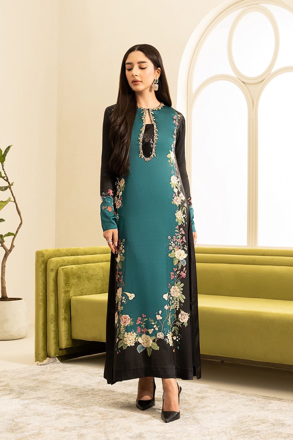 Lulusar Silk Digital Black Green Stitched 3piece Embroidery