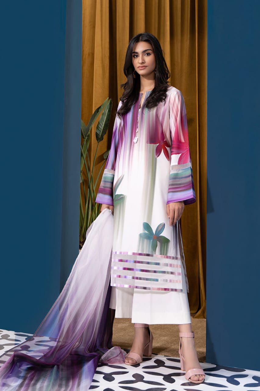 Lulusar Elegant Digital Printed 3-Piece silk fabric Unstitched