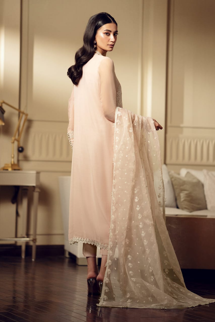 Baroque Peach Pure Cotton Lawn Embroidery Dress 3pc