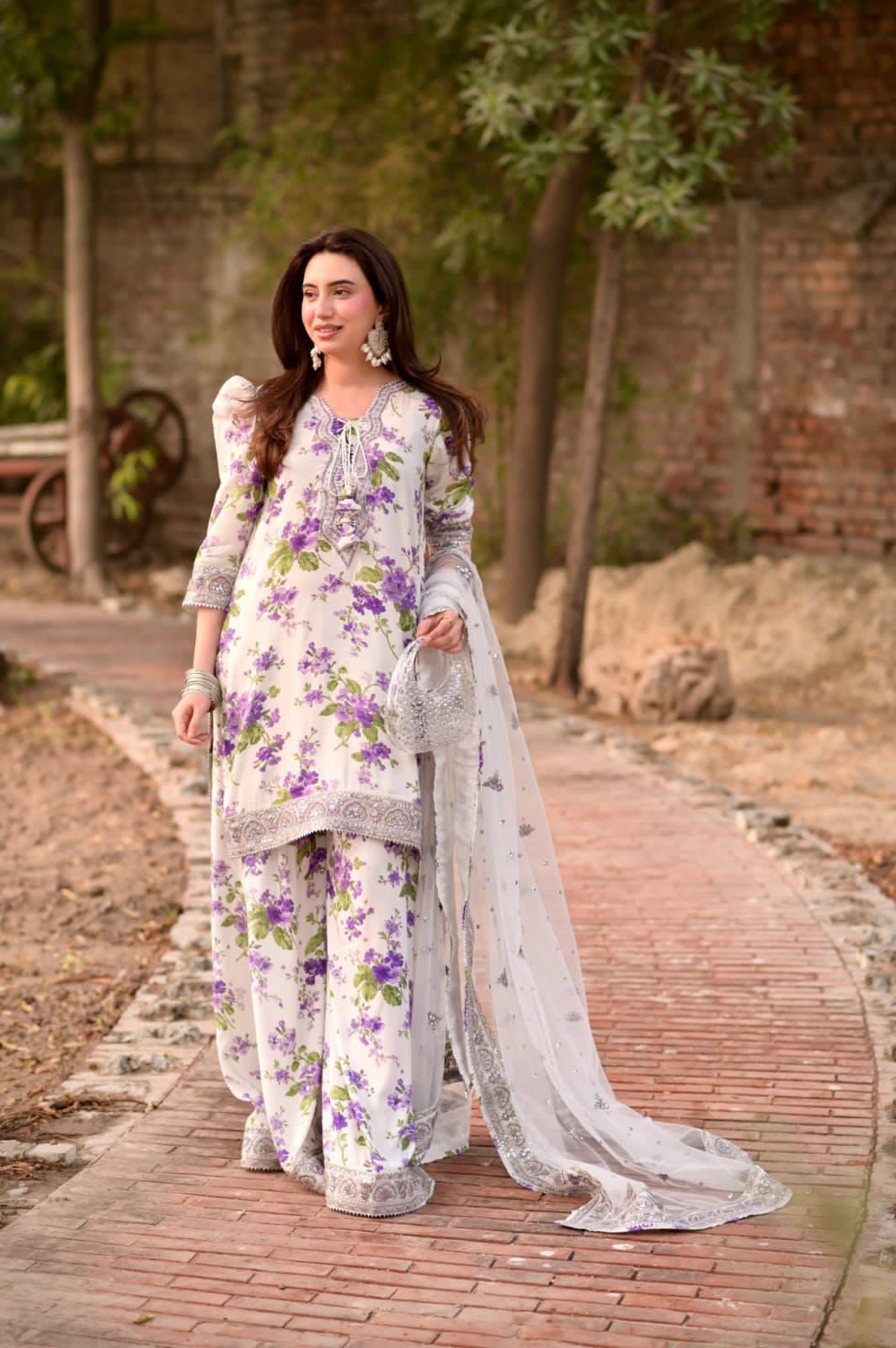 New arrival Aneelas lawn embroirdery
