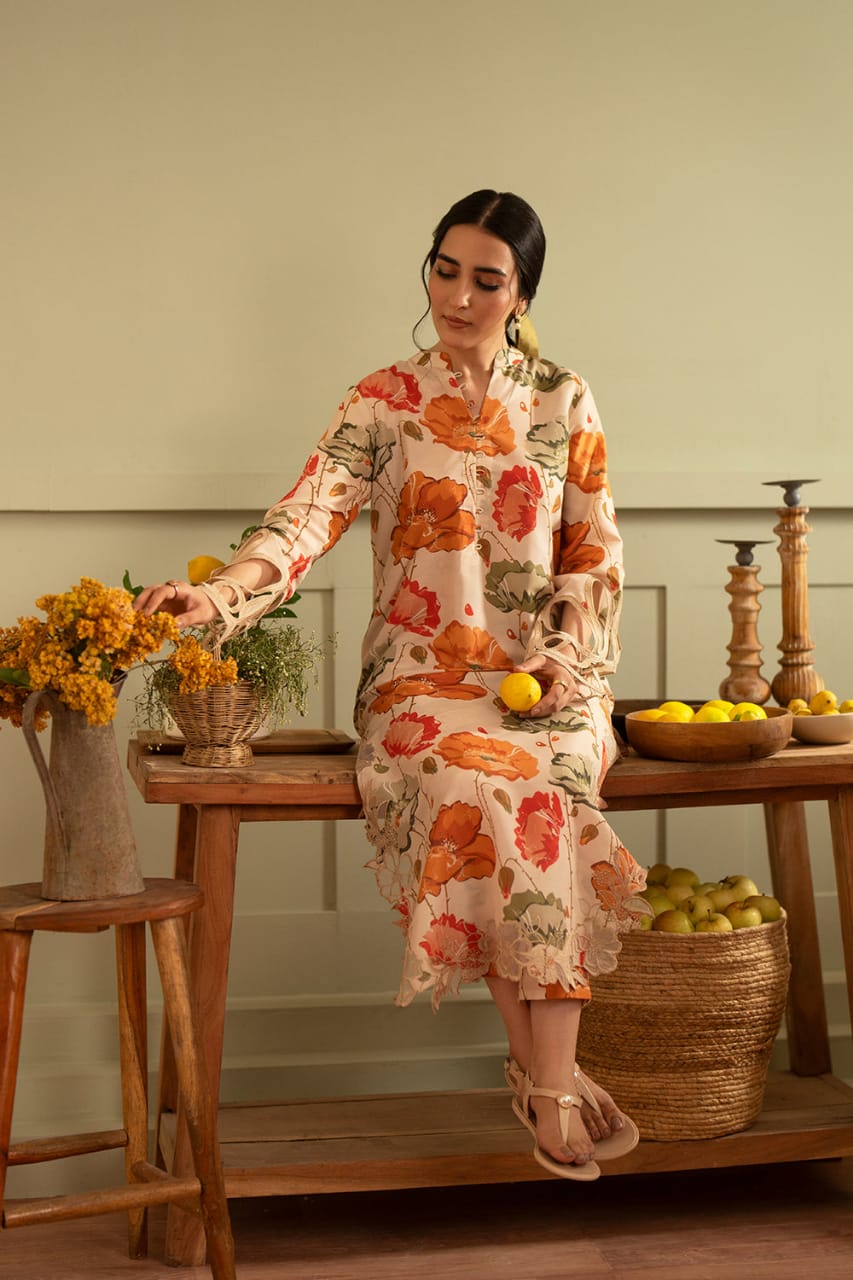 Lulusar Silk Digital Printed Floral 3PC Unstitched Dress