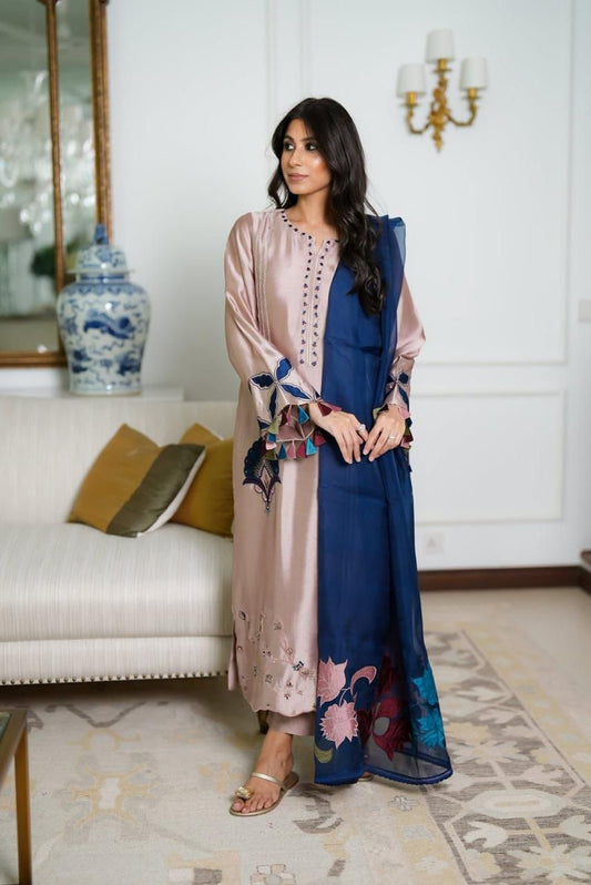 FR GL-71010 Premium Lawn Emb 3 Piece Unstitched Suit With Chiffon Dupatta 2026