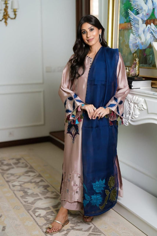 FR GL-71010 Premium Lawn Emb 3 Piece Unstitched Suit With Chiffon Dupatta 2026