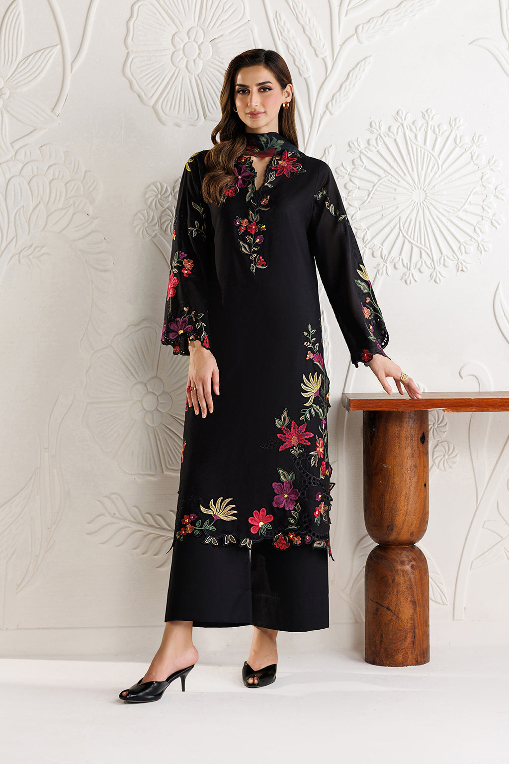 IZ GL-71037 Premium Chiffon Emb 3 Piece Unstitched Suit With Digital Silk Dupatta 2026