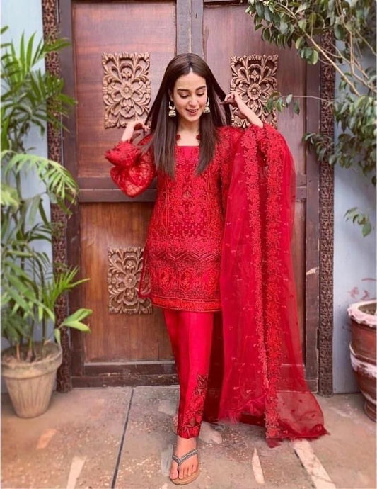 ZAINAB CHOTANI RED SUIT 1215