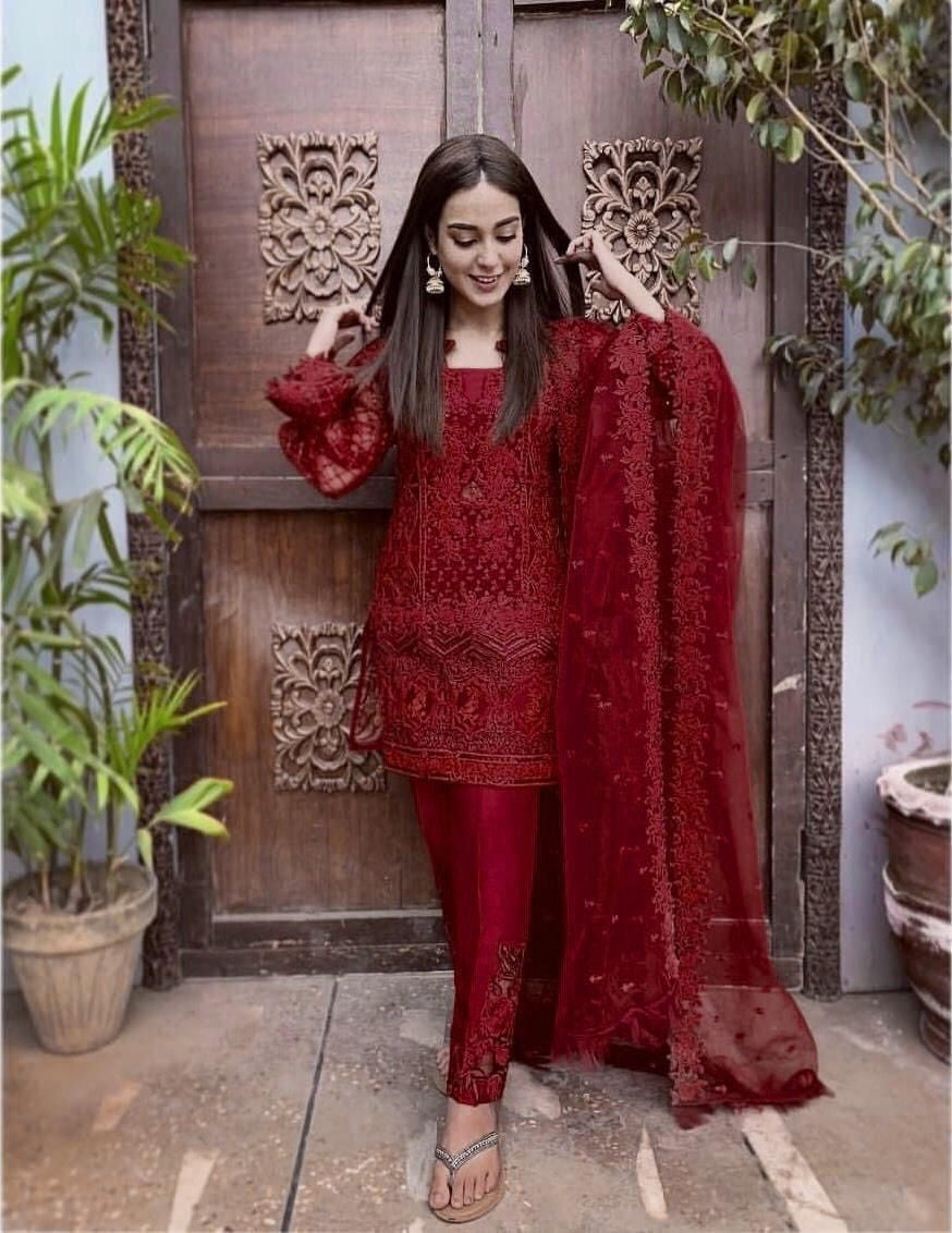 ZAINAB CHOTANI RED SUIT 1215